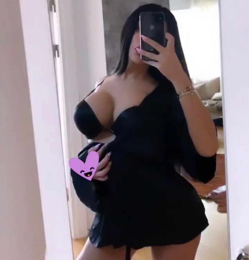 konyaescorthazal-1-980x1024 Kusursuz Kalçalara Sahip Konya Escort Hazal
