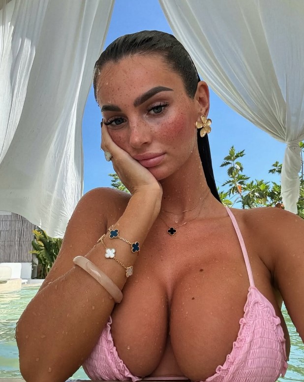 konyaescortyasmina-3 Konya Escort Yasmina Kıvrak Vücuduma Hayran Kalacaksınız